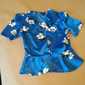 Super cute Topshop peplum top